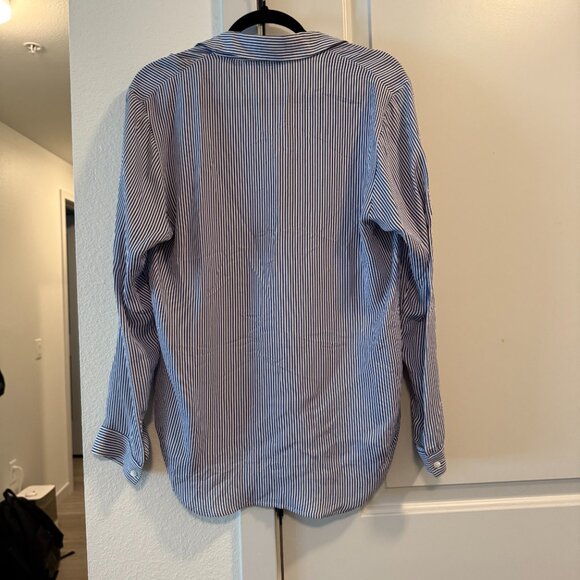 Theory silk blouse - Picture 4 of 4